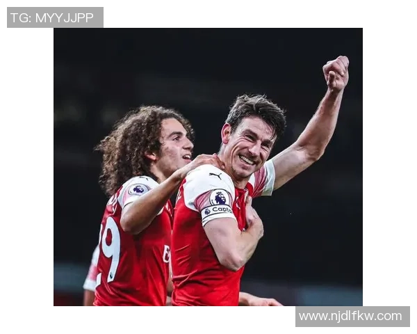 球星退役后的足球传奇:那些打动人心的告别歌曲与瞬间 球星退役后的足球传奇:那些打动人心的告别歌曲与瞬间