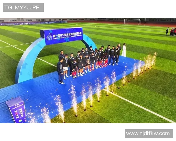 辽宁足球星哥引领新时代足球风潮 成为年轻球员榜样与动力源泉 辽宁足球星哥引领新时代足球风潮 成为年轻球员榜样与动力源泉