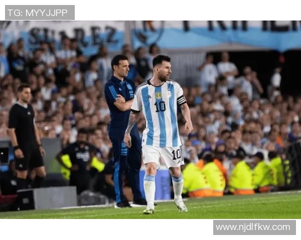 从贝利到梅西见证绿茵传奇巨星如何改变世界足球历史 从贝利到梅西见证绿茵传奇巨星如何改变世界足球历史